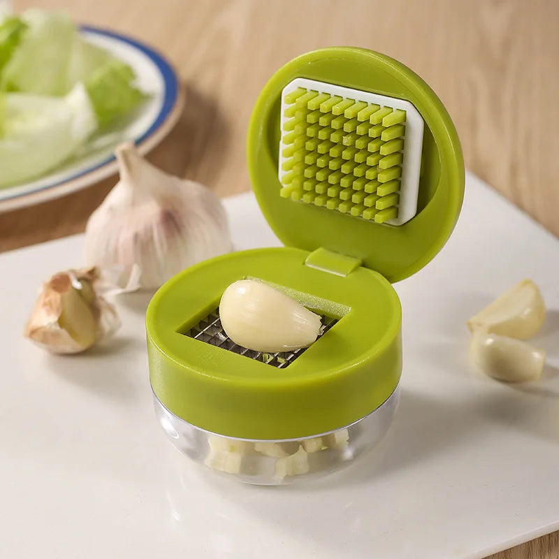 GarlicMaster Pro - Multifunctional Garlic & Ginger Mincer