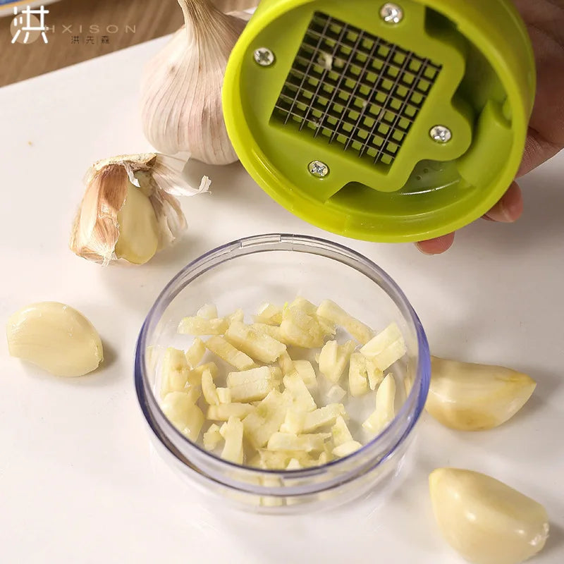 GarlicMaster Pro - Multifunctional Garlic & Ginger Mincer